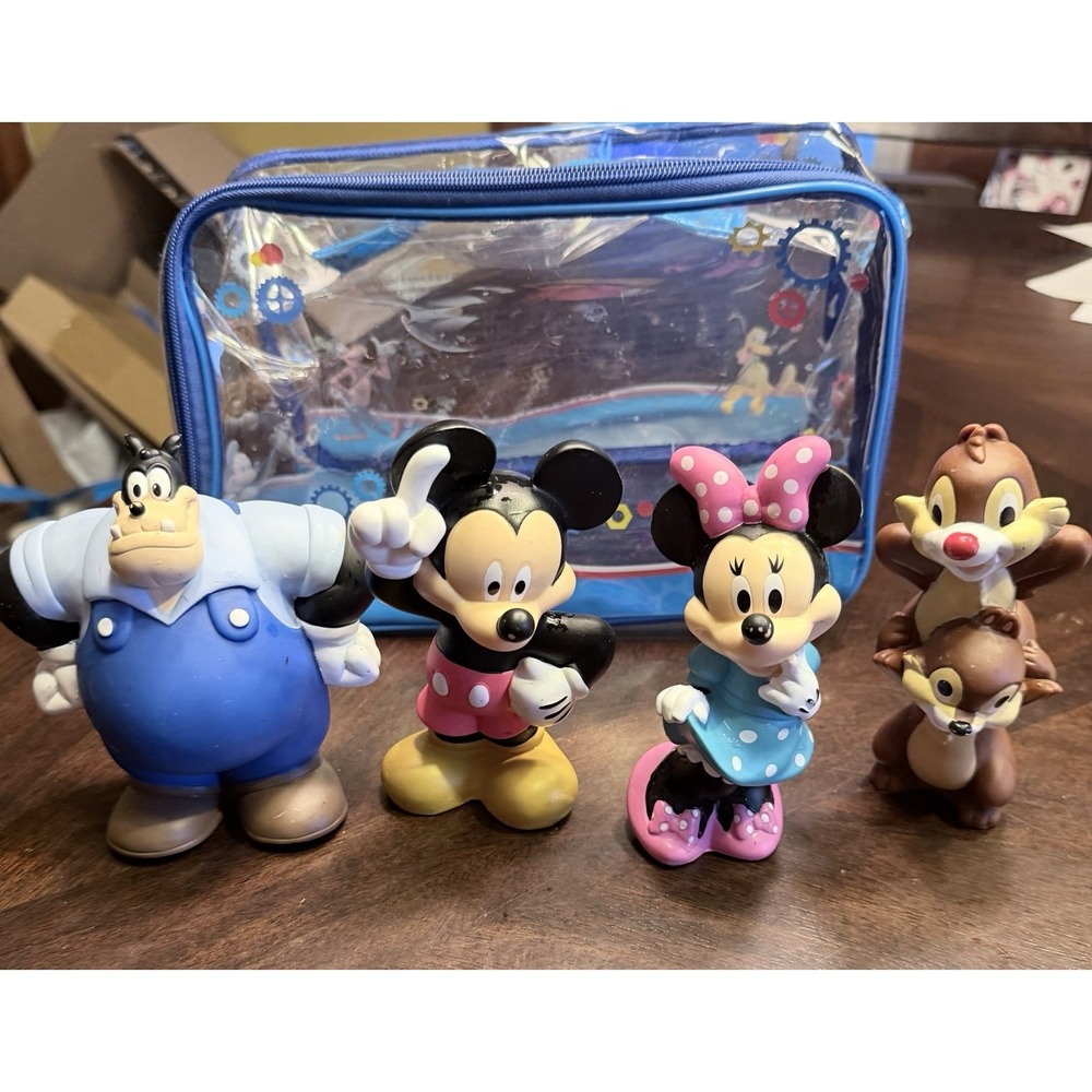 Disney Store London Mickey Mouse And Friends Plastic Figures With Carrying Case